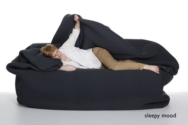 Sofa that literally surrounds you   DesignRulz.com