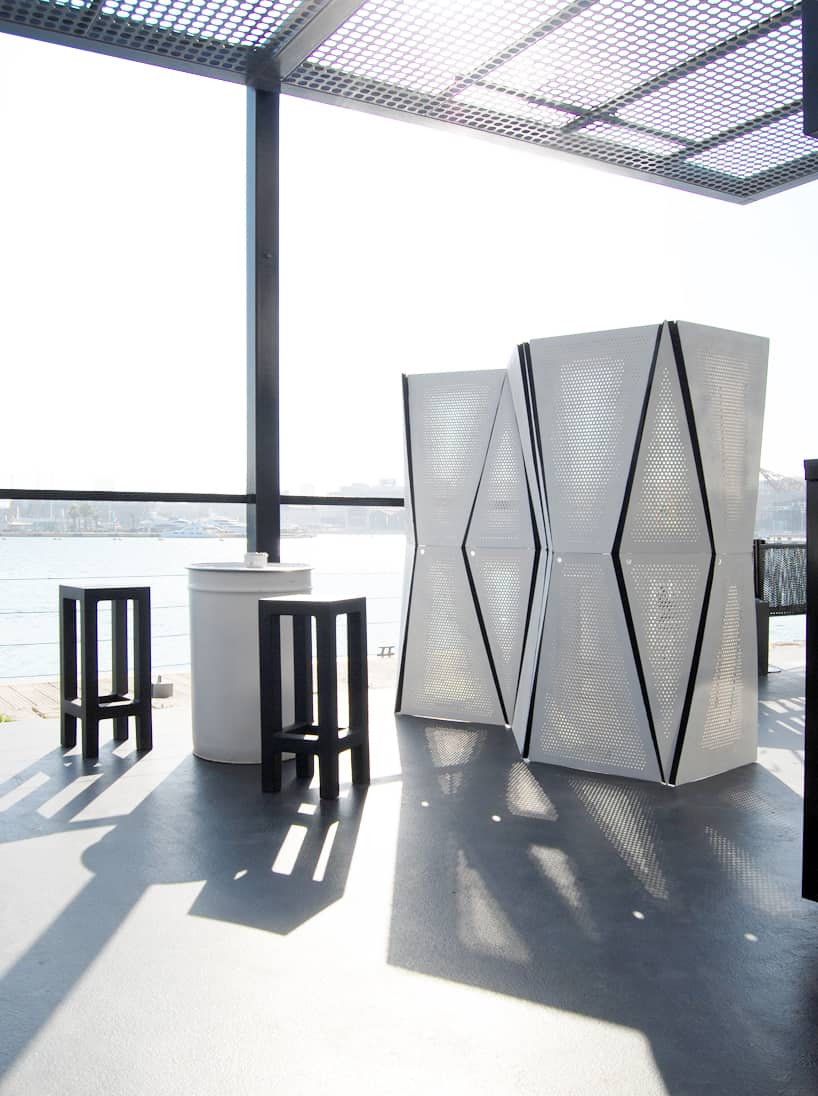 JUST FOLD IT room divider by Kutarq DesignRulz.com JUST FOLD IT room divider by Kutarq DesignRulz.com