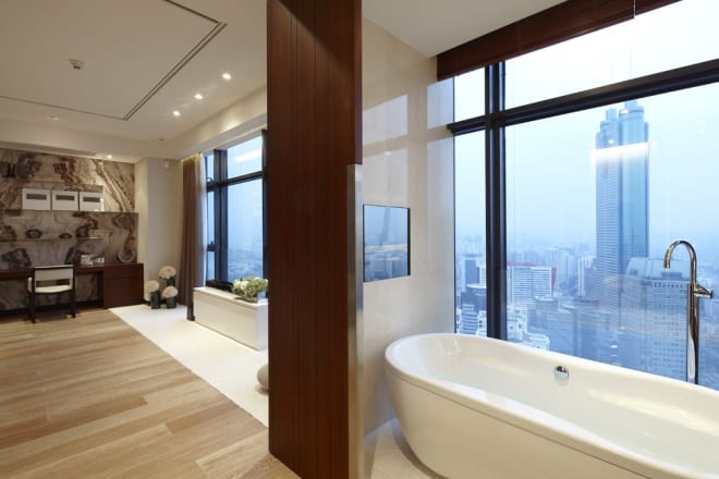 Elegant and Exceptional Penthouse Designed by Kokaistudios DesignRulz.com Elegant and Exceptional Penthouse Designed by Kokaistudios DesignRulz.com