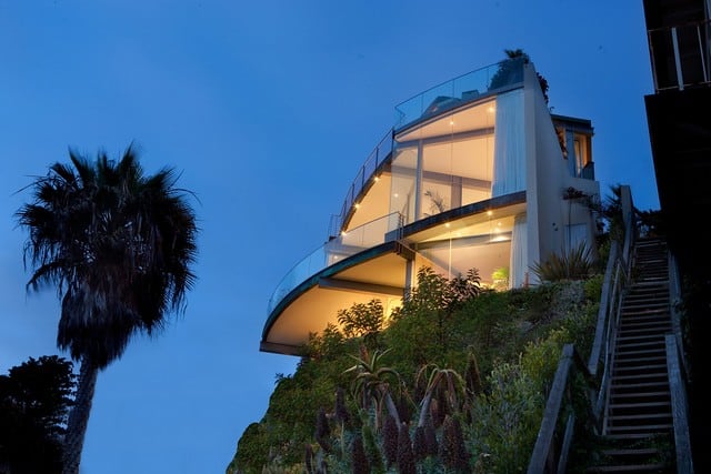 Extraordinary Laguna Beach House   DesignRulz.com